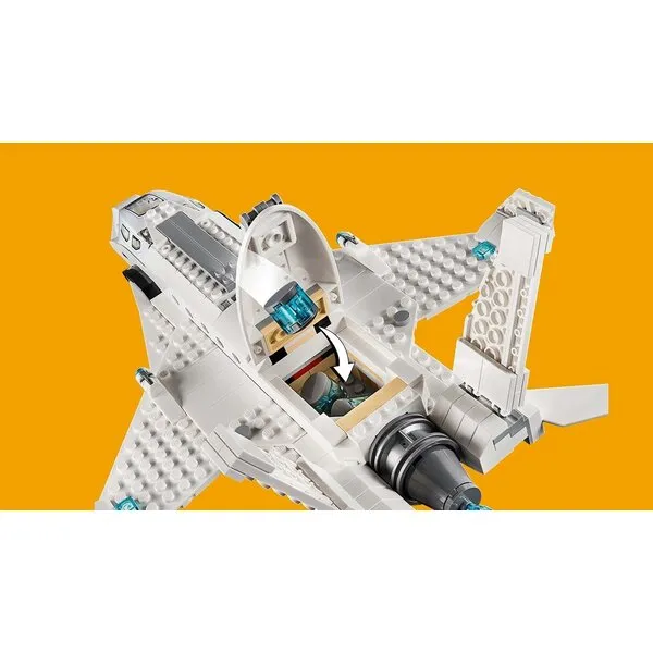 Super Heroes 76130 Реактивный самолёта Старка и атака дрона