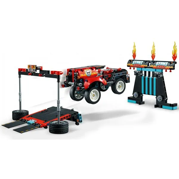 Technic 42106 Шоу трюков на грузовиках и мотоциклах