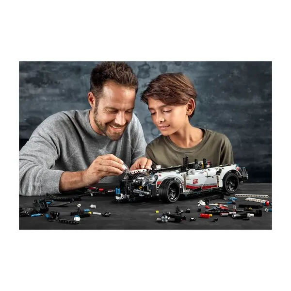 Technic 42096 Порше 911 RSR