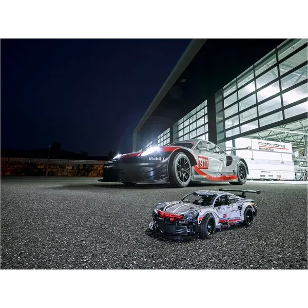 Technic 42096 Порше 911 RSR