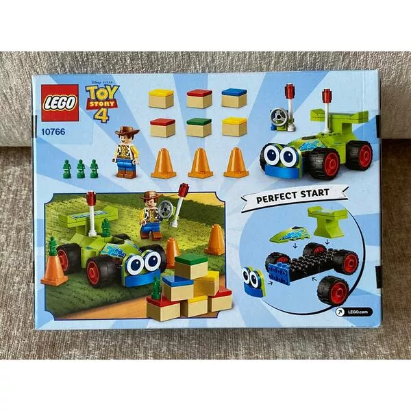 Toy Story 10766 Вуди на автомобиле