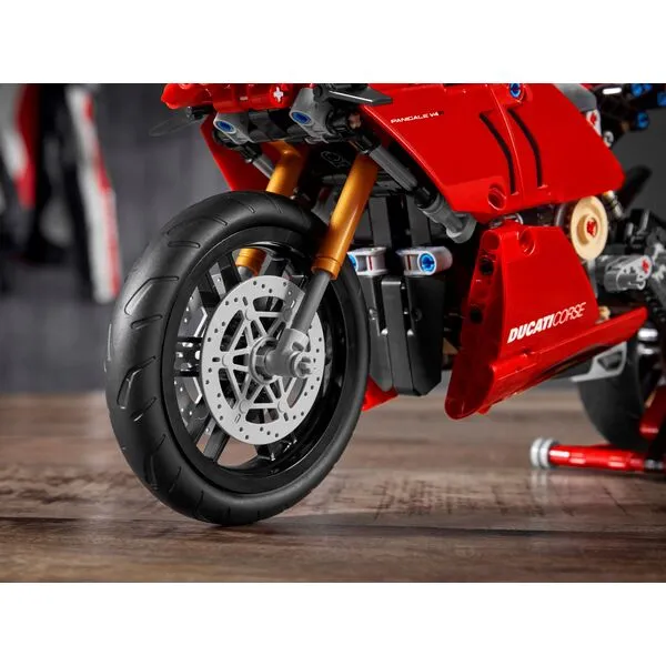 Technic 42107 Ducati Panigale V4 R