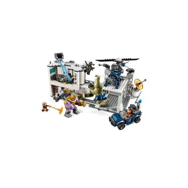 Super Heroes 76131 Битва на базе Мстителей