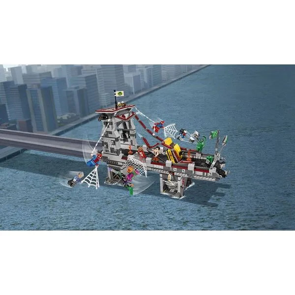 Super Heroes 76057 Дуэль воинов с сетями на мосту