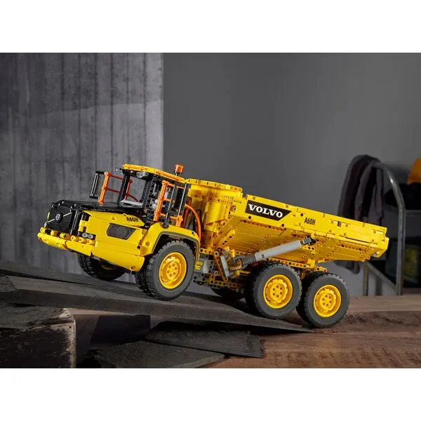Technic 42114 Самосвал Volvo 6х6