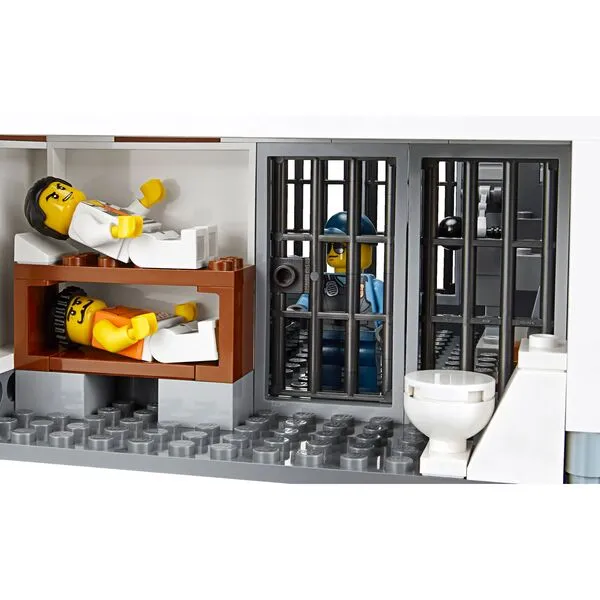 City 60130 Тюремный остров