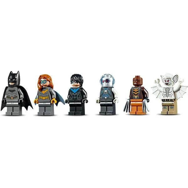 Super Heroes 76160 Мобильная база Бэтмена