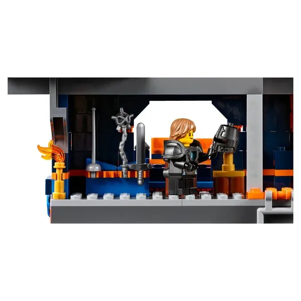 Nexo Knights 70357 Королевский замок Найтон