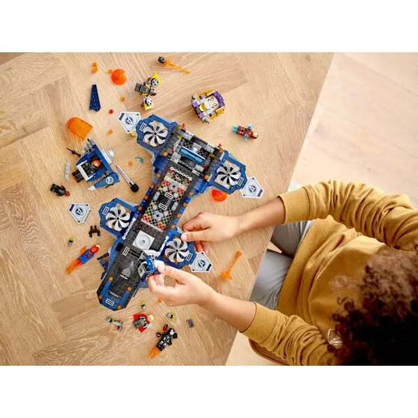 Super Heroes 76153 Геликарриер