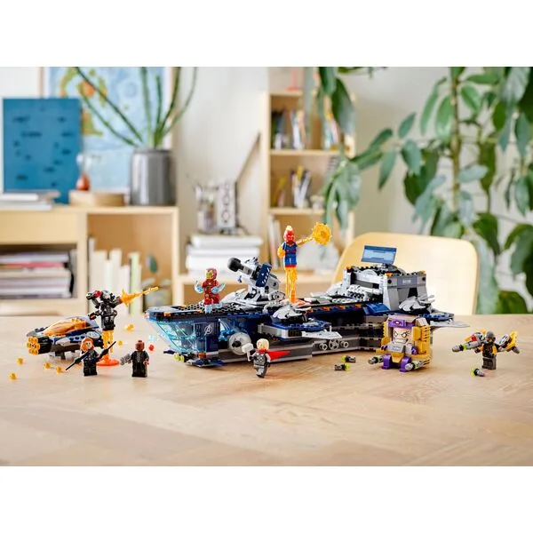 Super Heroes 76153 Геликарриер
