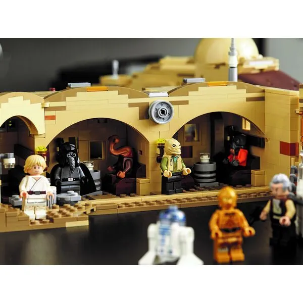Star Wars 75290 Кантина Мос-Эйсли