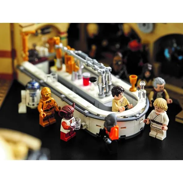 Star Wars 75290 Кантина Мос-Эйсли