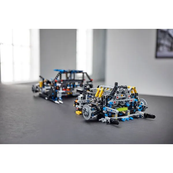 Technic 42083 Бугатти Широн