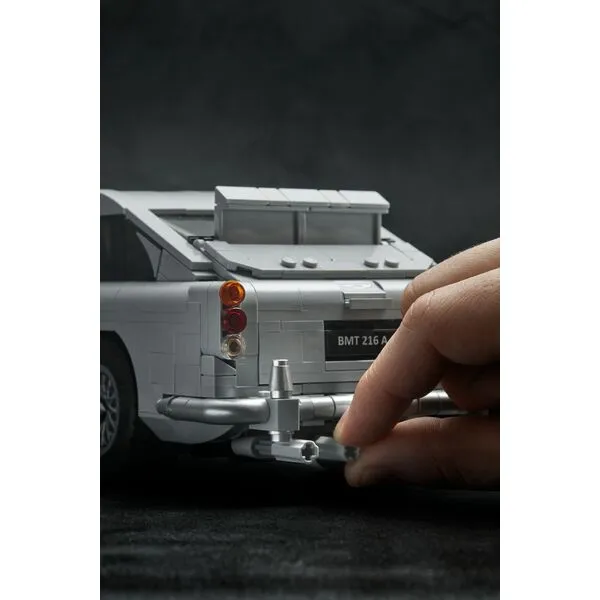 Icons 10262 Джеймс Бонд: Aston Martin DB5