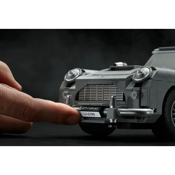 Icons 10262 Джеймс Бонд: Aston Martin DB5