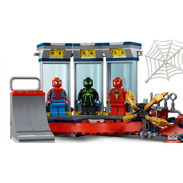 Super Heroes 76175 Нападение на мастерскую паука