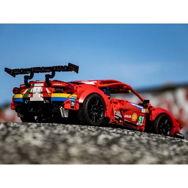 Technic 42125 Ferrari 488 GTE AF Corse #51