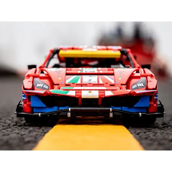 Technic 42125 Ferrari 488 GTE AF Corse #51