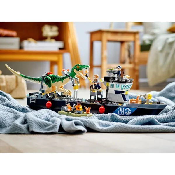 Jurassic World 76942 Побег барионикса на катере