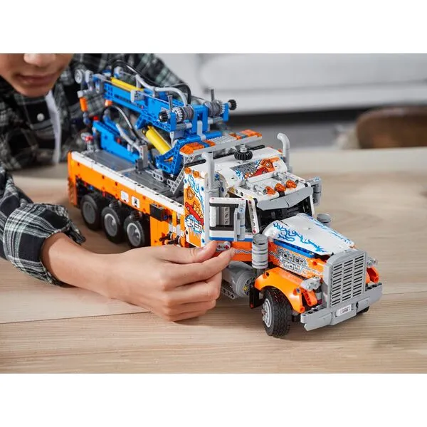 Technic 42128 Грузовой эвакуатор