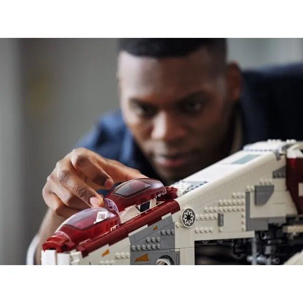 Star Wars 75309 Боевой корабль Республики