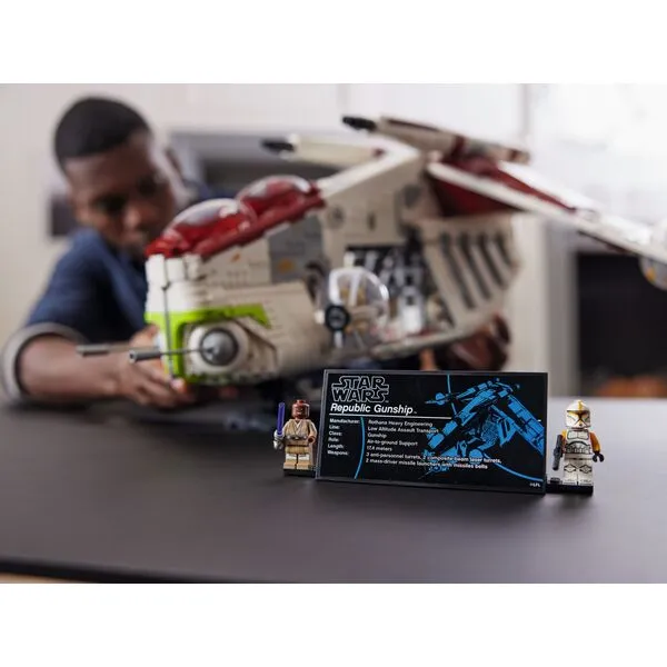 Star Wars 75309 Боевой корабль Республики