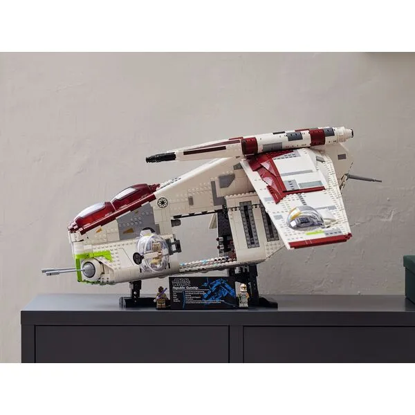 Star Wars 75309 Боевой корабль Республики
