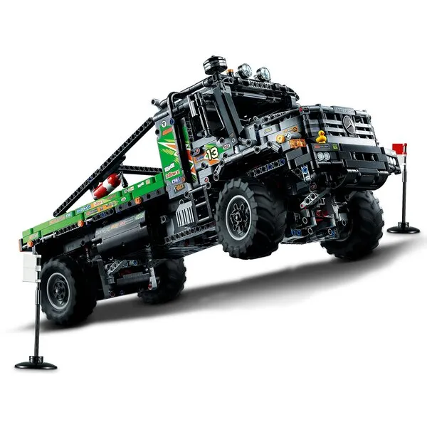 Technic 42129 Полноприводный грузовик-внедорожник Mercedes-Benz Zetros