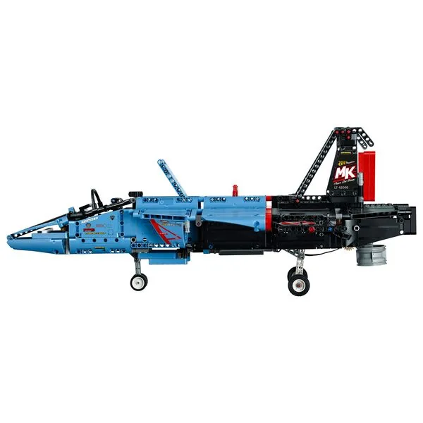 Technic 42066 Сверхзвуковой истребитель