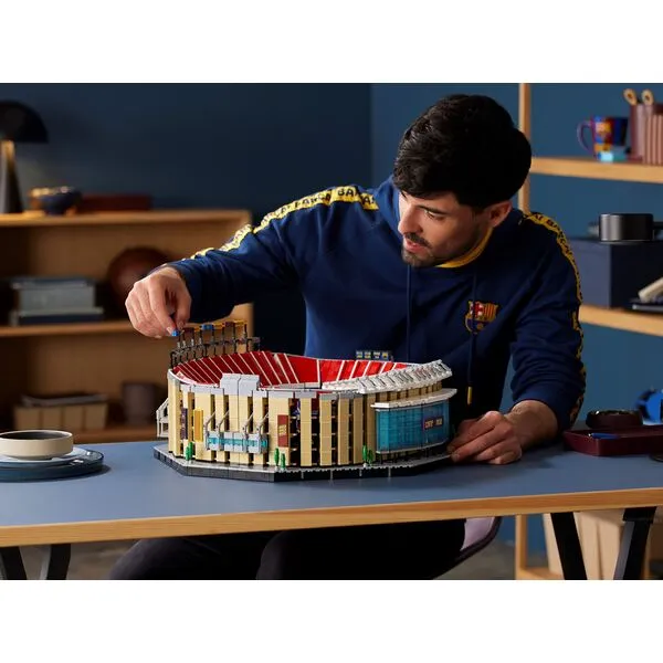 Icons 10284 Стадион Camp Nou – FC Barcelona
