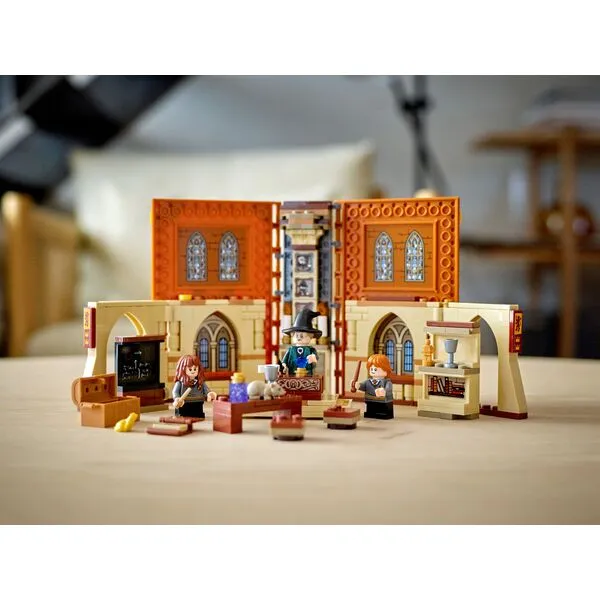 Harry Potter 76382 Учёба в Хогвартсе: Урок трансфигурации