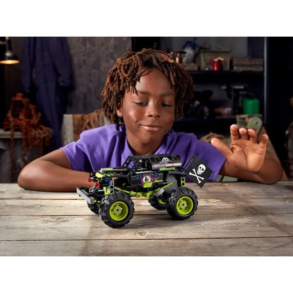 Technic 42118 Monster Jam Grave Digger