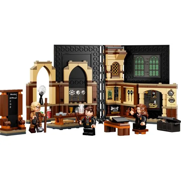 Harry Potter 76397 Учёба в Хогвартсе: Урок защиты