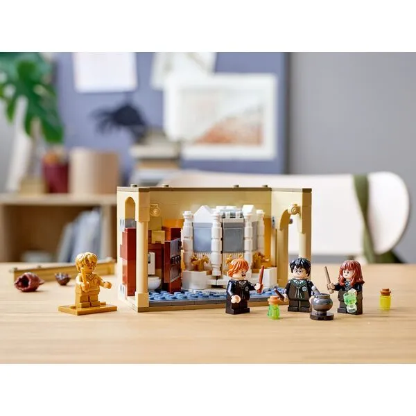 Harry Potter 76386 Хогвартс: ошибка с оборотным зельем