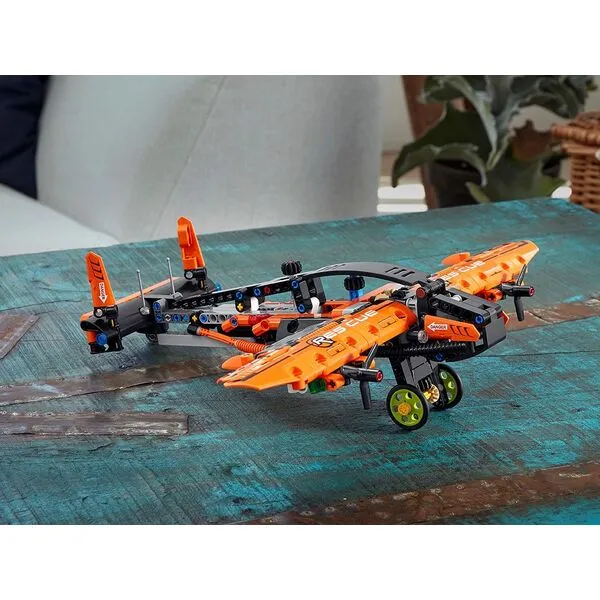Technic 42120 Спасательное судно на воздушной подушке
