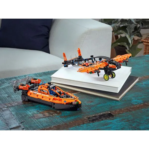 Technic 42120 Спасательное судно на воздушной подушке