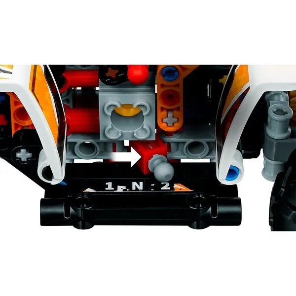 Technic 42139 Внедорожный грузовик