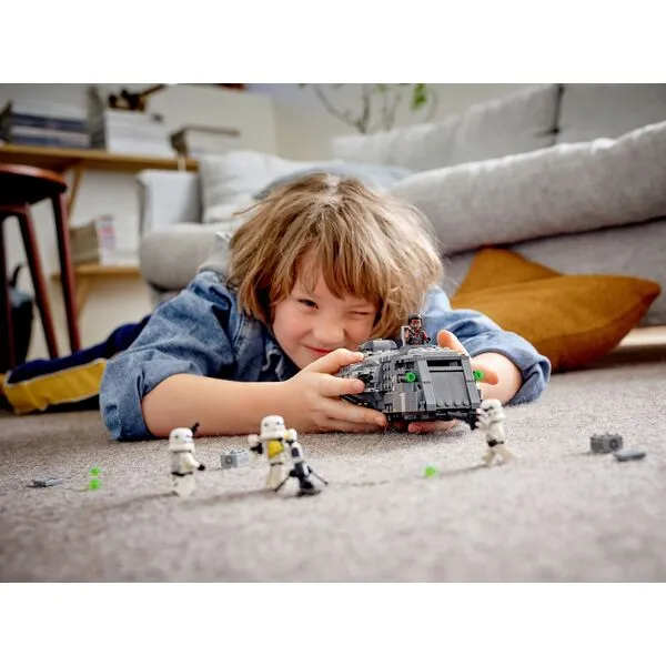 Star Wars 75311 Имперский бронированный корвет типа Мародер