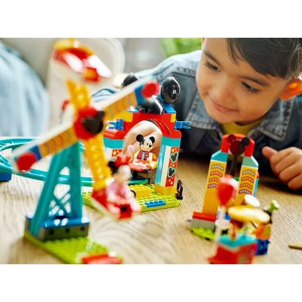 Disney 10778 Веселье Микки, Минни и Гуфи на ярмарке