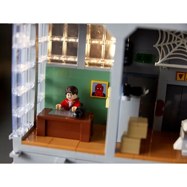 Super Heroes 76178 Редакция Дейли Бьюгл