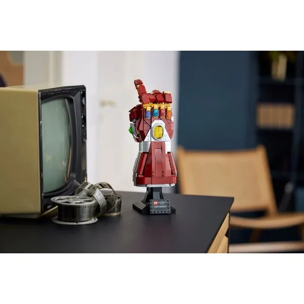 Super Heroes 76223 Нано-перчатка