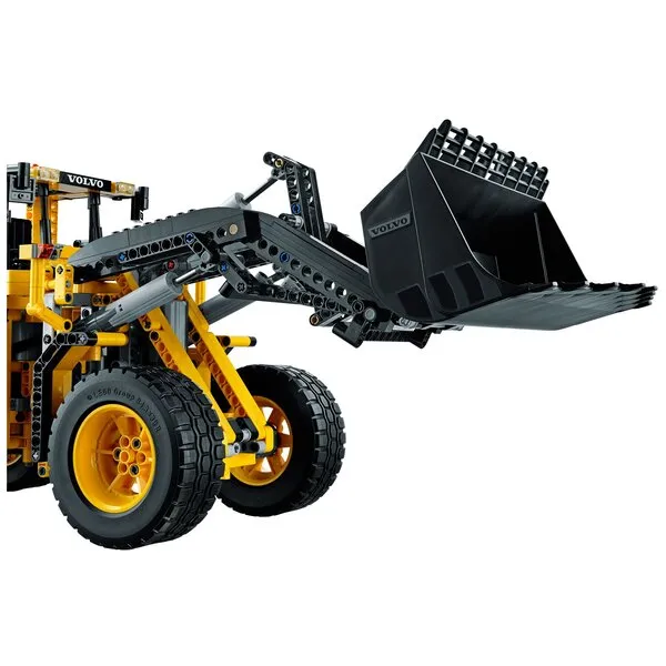 Technic 42030 Автопогрузчик VOLVO L350F с дистанционным управлением