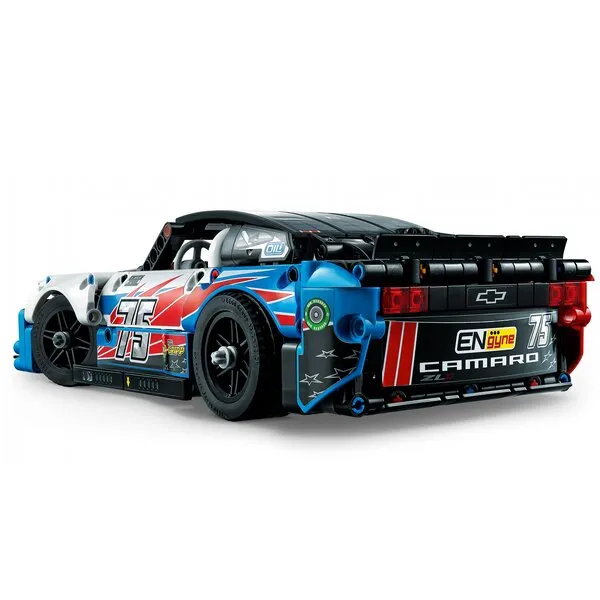 Technic 42153 Шевроле Камаро ZL1 нового поколения NASCAR