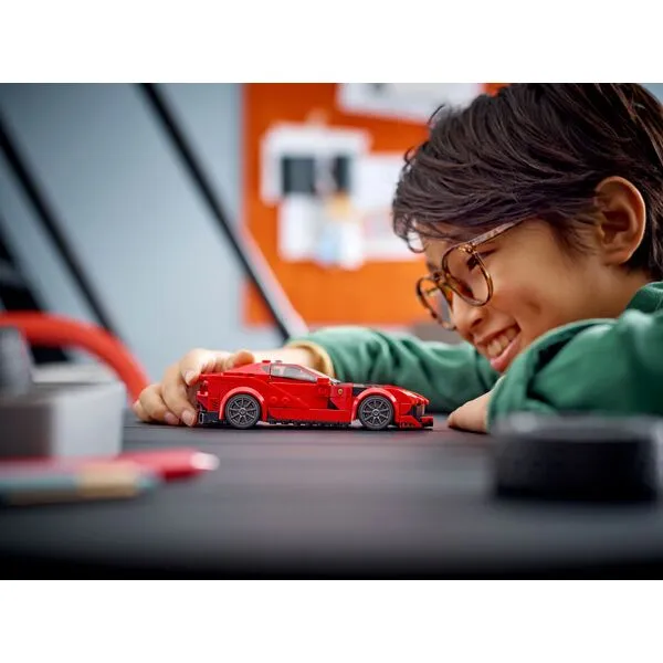 Speed Champions 76914 Ferrari 812 Competizione