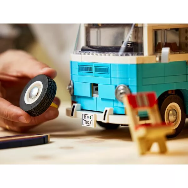 Коллекционные наборы 10279 Фургон Volkswagen T2 Camper