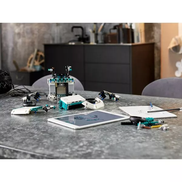 MINDSTORMS 51515 Робот-изобретатель