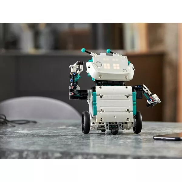 MINDSTORMS 51515 Робот-изобретатель