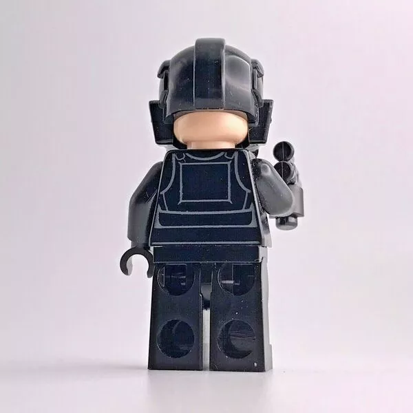Star Wars 75106-6 Пилот Имперского СИД-истребителя — Повстанцы sw0621