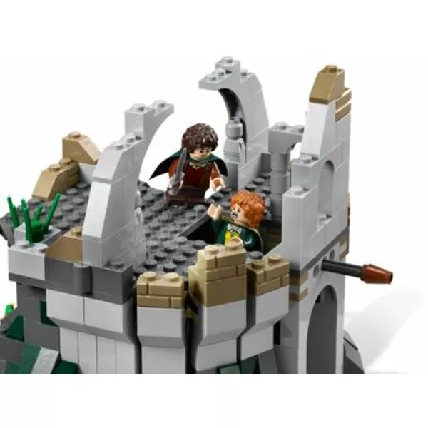The Lord of the Rings 9472 Attack On Weathertop