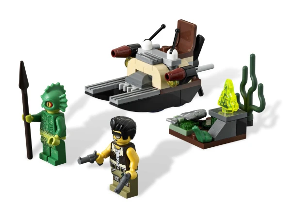Monster Fighters 9461 Болотное чудовище